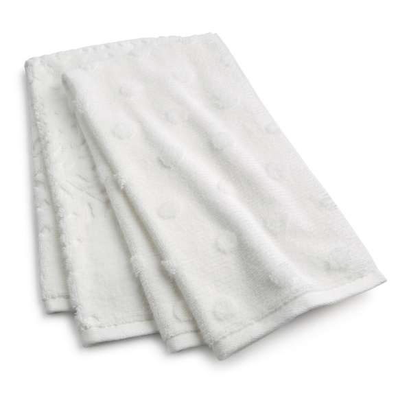 Charter Club Holiday 2pc Hand Towel Set - Picture 1 of 1